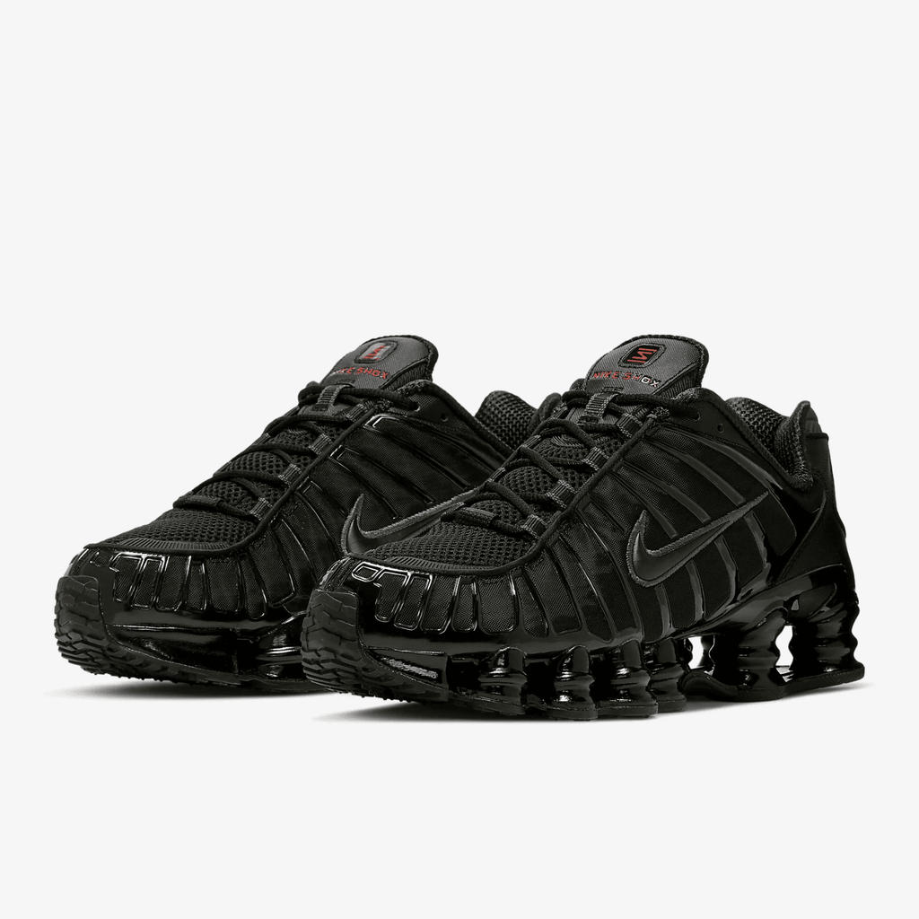 NIKE AIR MAX SHOX TRIPLE BLACK