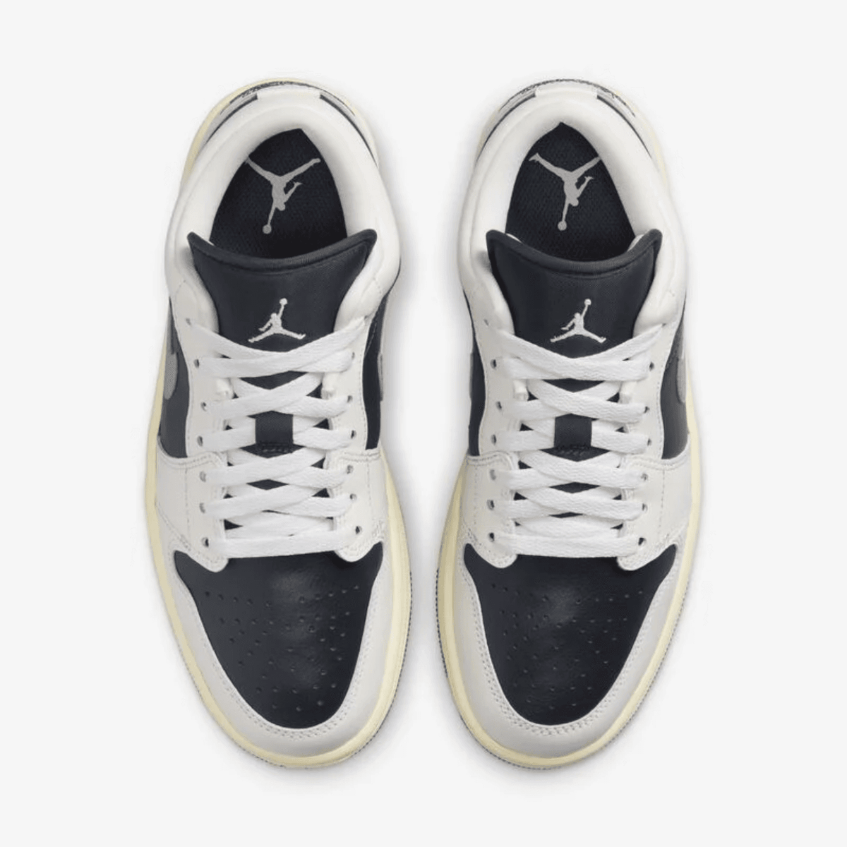 AIR JORDAN 1 JADE SMOKE