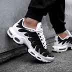 NIKE AIR MAX PLUS SHADOW