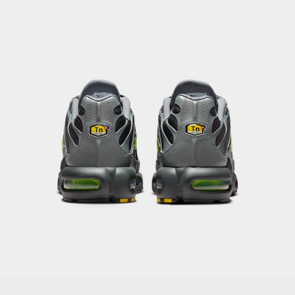NIKE AIR MAX TN SMOKE GREY