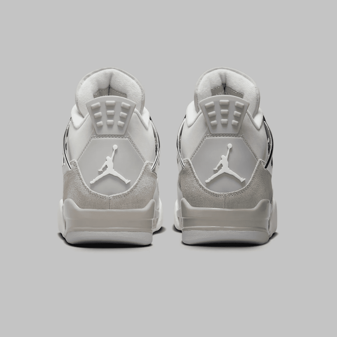 AIR JORDAN RETRO 4 FROZEN MOMENTS