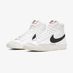 NIKE BLAZER MID '77 VINTAGE