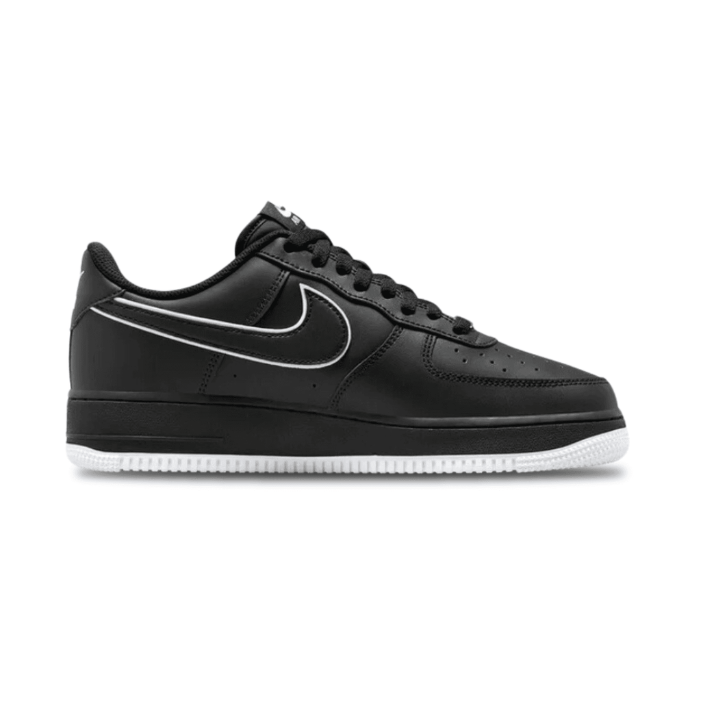 NIKE AIR FORCE 1 BLACK WHITE SOLE