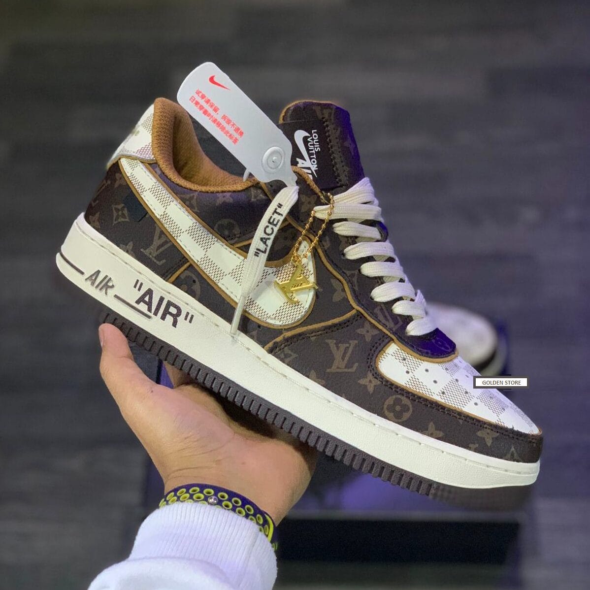 NIKE AIR FORCE 1 LOUIS VUITTON