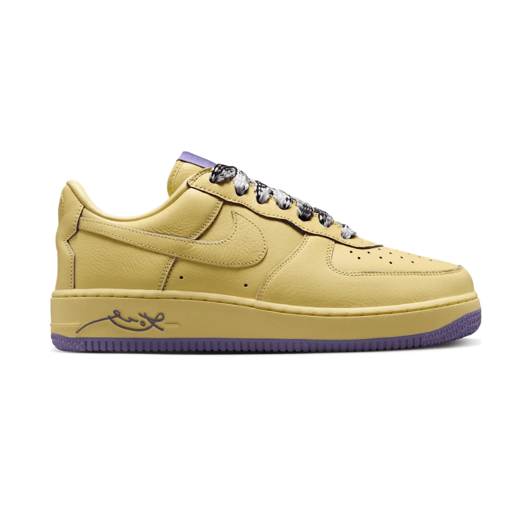 NIKE AIR FORCE 1 PROTRO KOBE