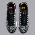 NIKE AIR MAX PLUS BLACK SILVER