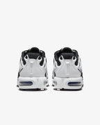 NIKE AIR MAX PLUS DRIFT WHITE BLACK