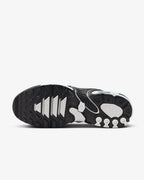 NIKE AIR MAX PLUS DRIFT WHITE BLACK