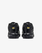 NIKE AIR MAX PLUS TOTAL BLACK