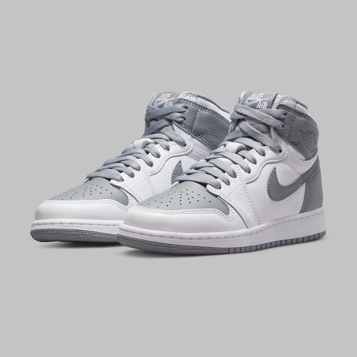 AIR JORDAN 1 RETRO HIGH STEALTH