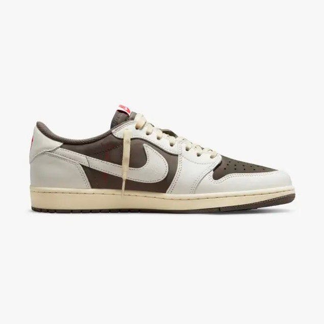 AIR JORDAN 1 TRAVIS SCOTT REVERSE MOCHA