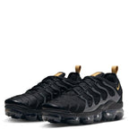 NIKE AIR VAPORMAX PLUS METALLIC GOLD