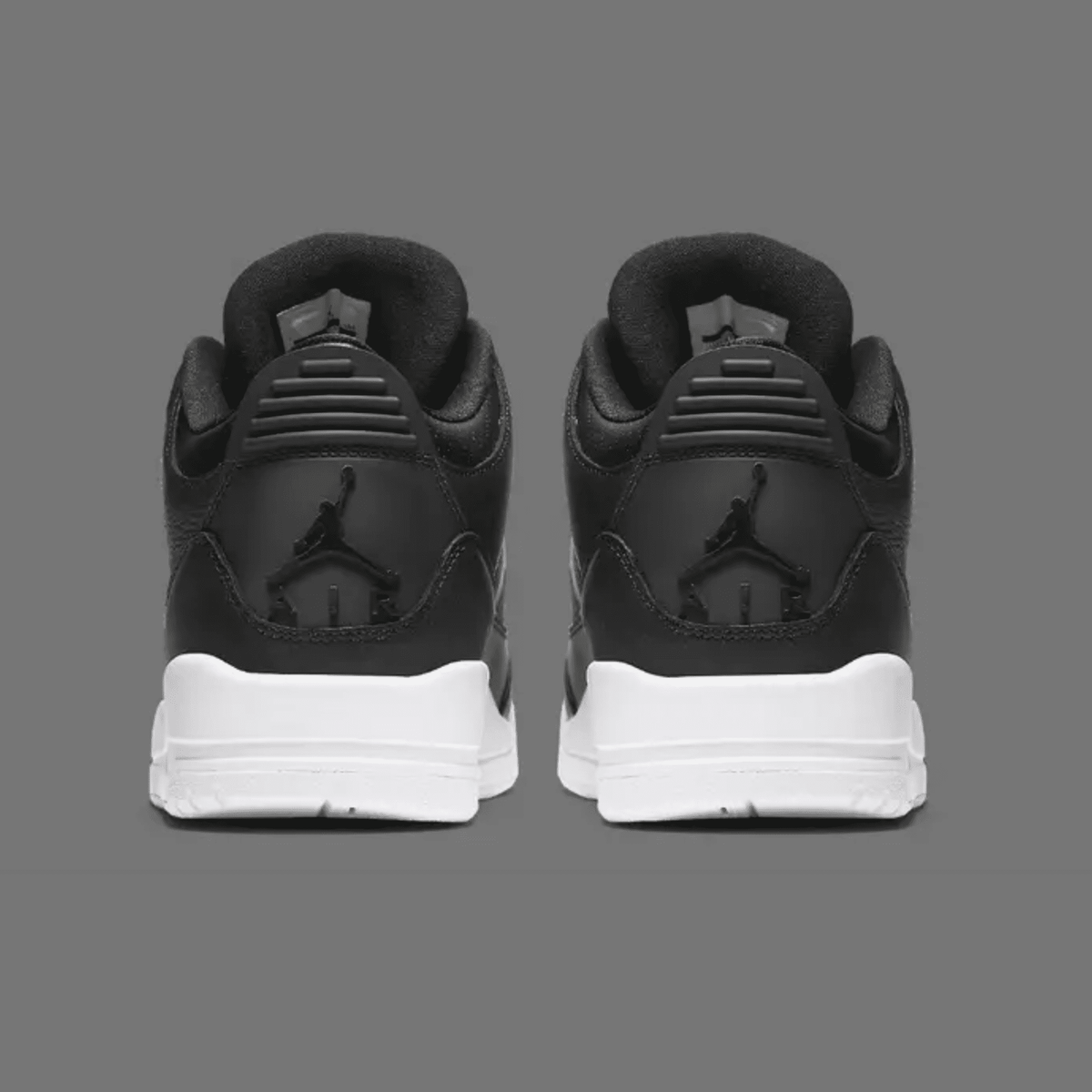 AIR JORDAN RETRO 3 CYBER MONDAY