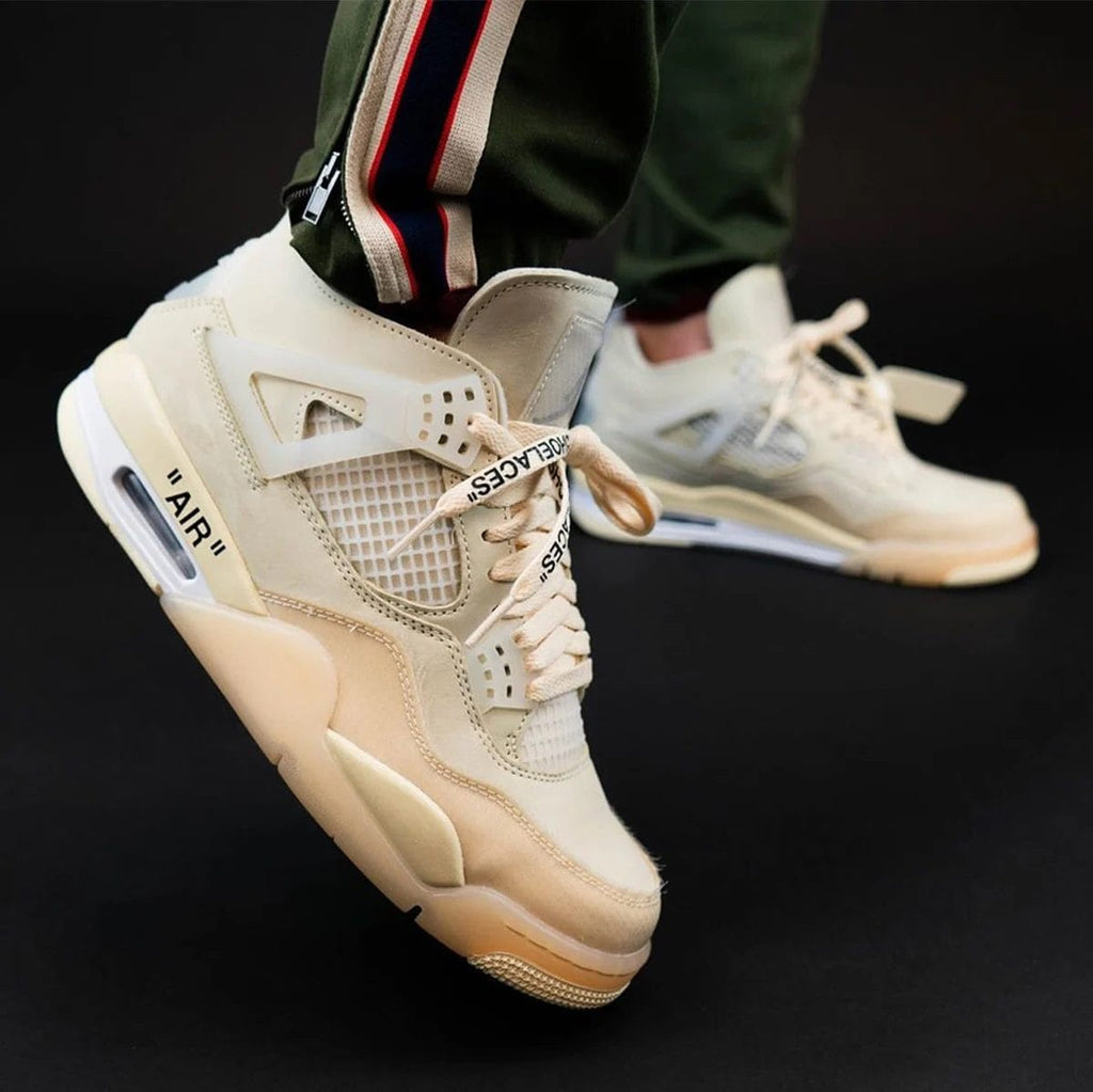 AIR JORDAN RETRO 4 OFF WHITE