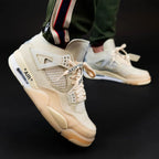 AIR JORDAN RETRO 4 OFF WHITE